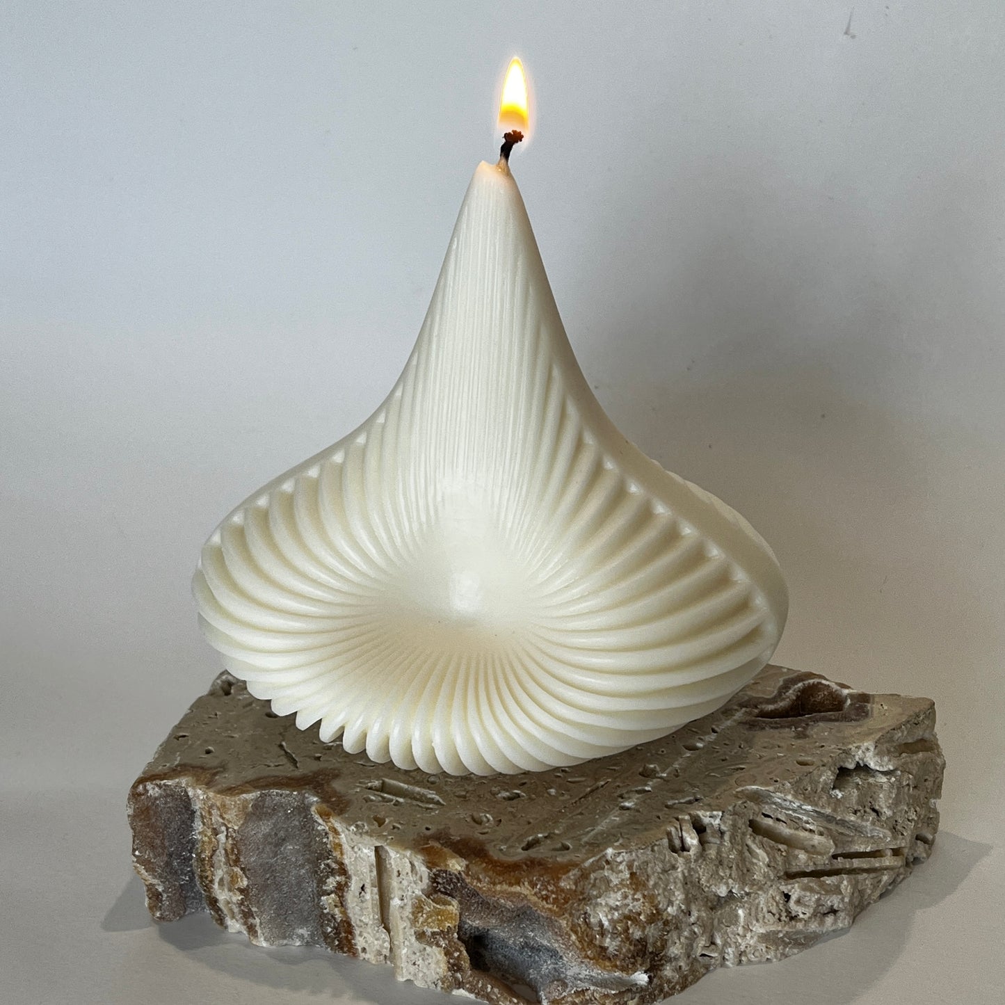 Dimple Sculptural Candle
