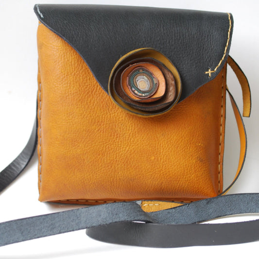 100% Leather Handbag. Unique earthy browns. Quirky & arty.